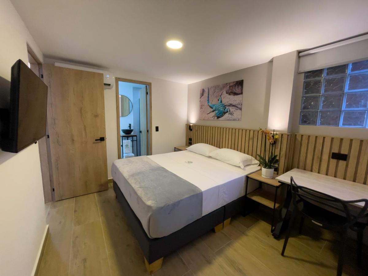 Vita Hotel Boutique 메딜린 외부 사진
