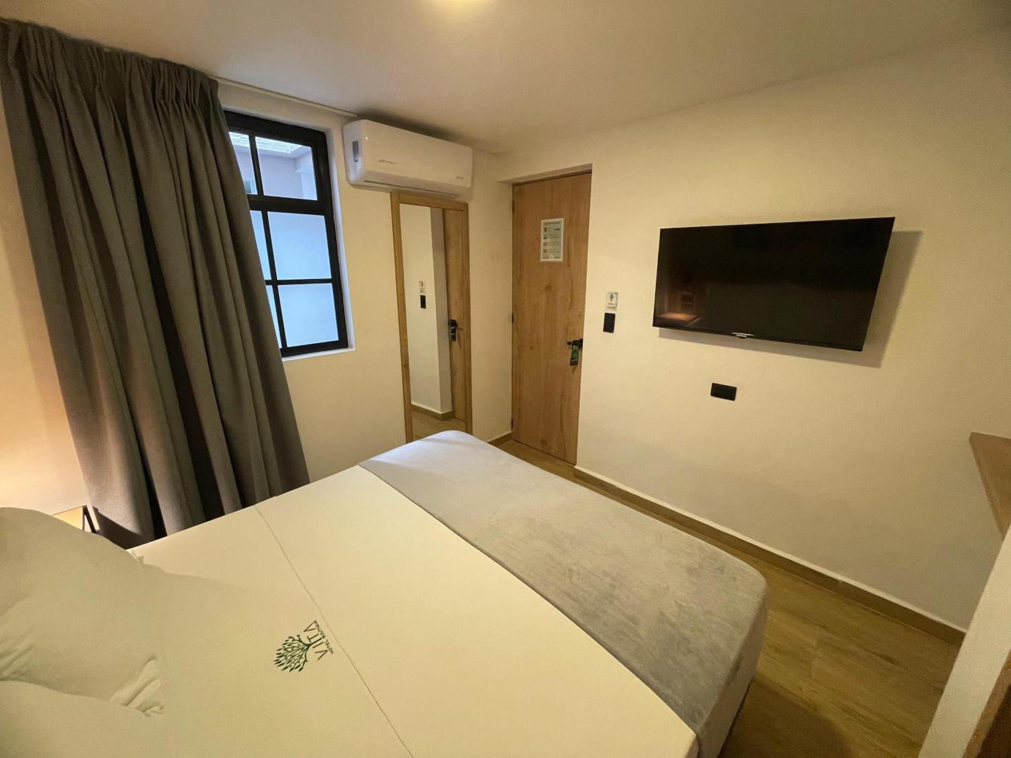 Vita Hotel Boutique 메딜린 외부 사진